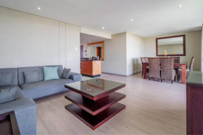 Executive apartment at Ushaka Marine - 95 Spinnaker